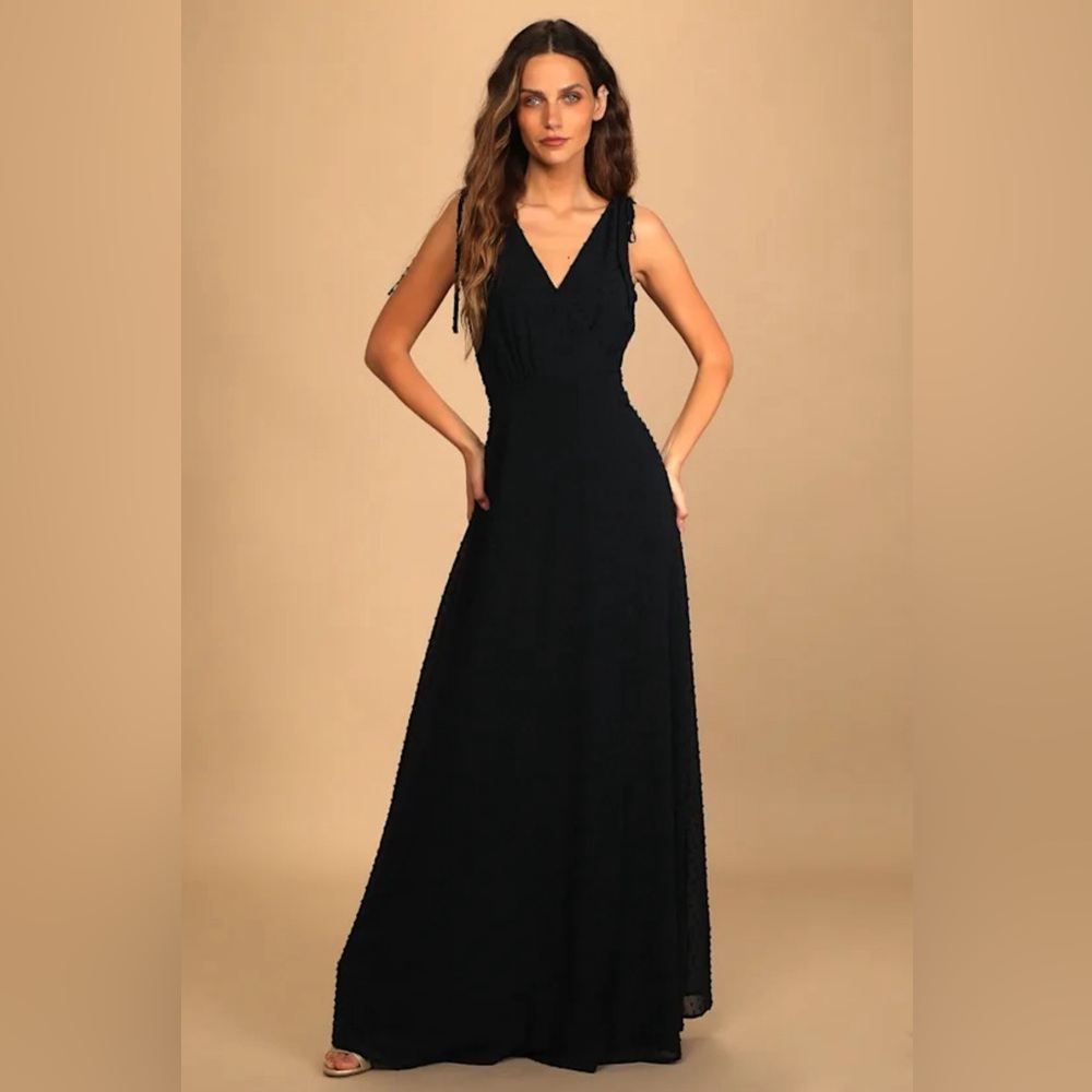 Elegant Black Maxi Dress with V-Neck